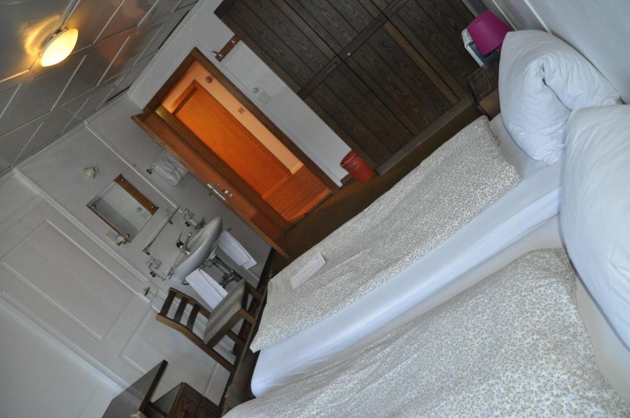 Hostel Engelberg "Mein Trail Hostel" ภายนอก รูปภาพ