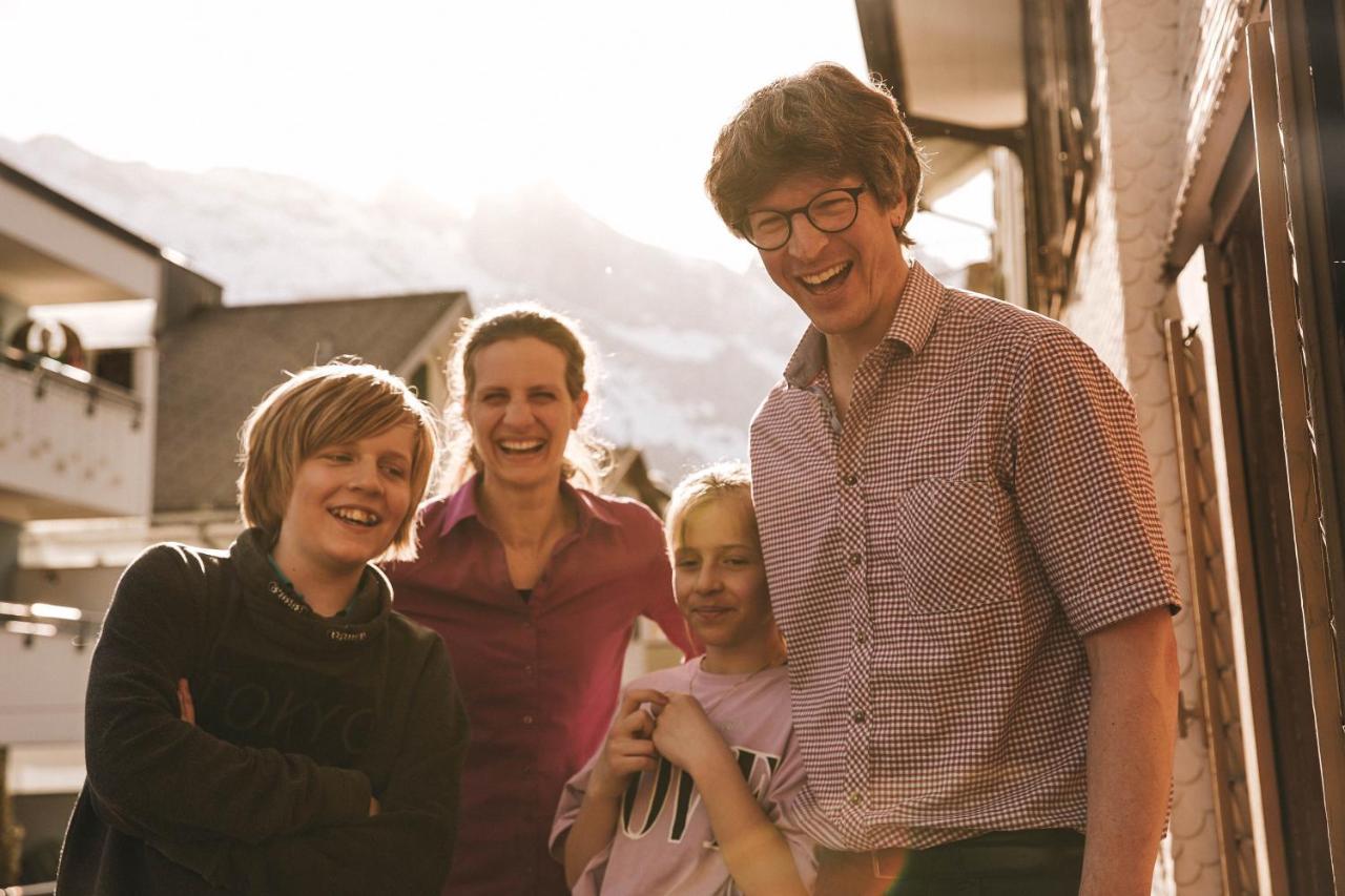 Hostel Engelberg "Mein Trail Hostel" ภายนอก รูปภาพ